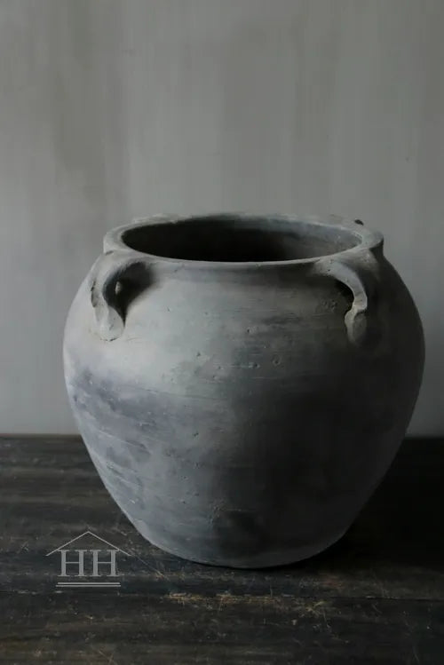 Grijze terracotta kruik met 4 oren (A7)