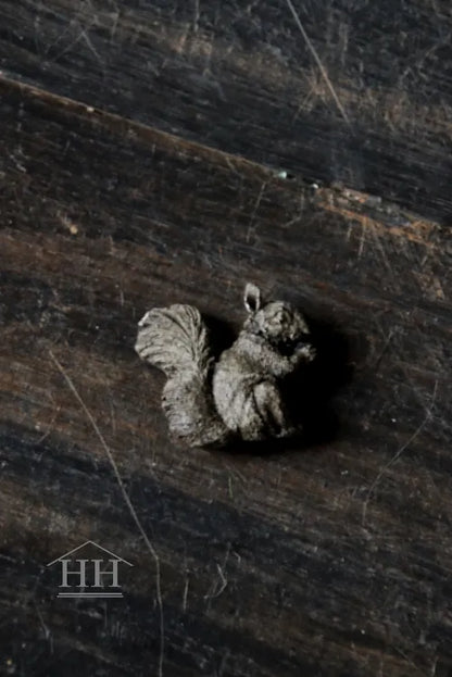 Jewel Eekhoorn met magneetje voor de servetring PMR