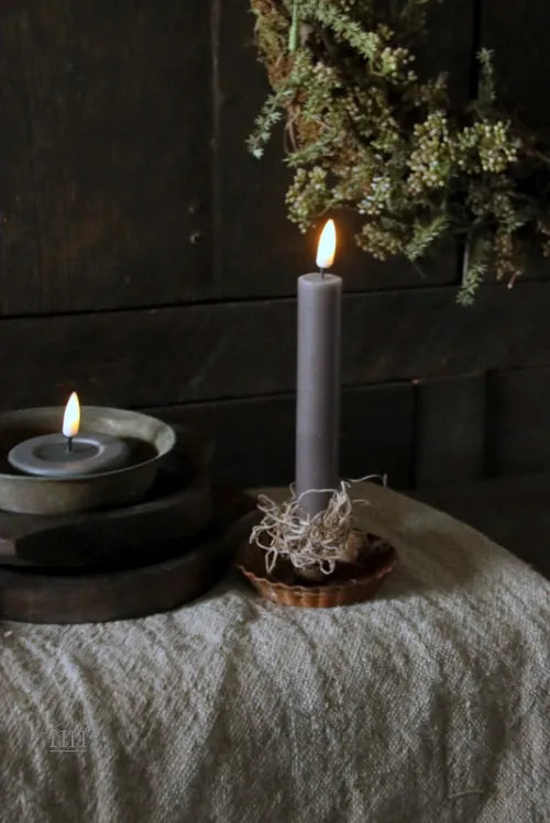 Zinken kandelaar roest kartel