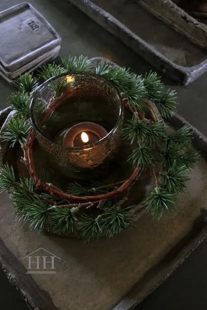 Künstlicher Lärchenkranz S - ⌀25cm