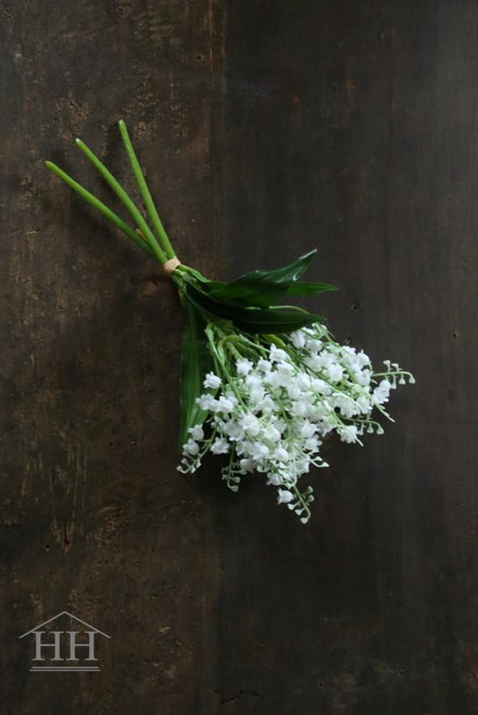 Kunst lelietjes van dalen wit