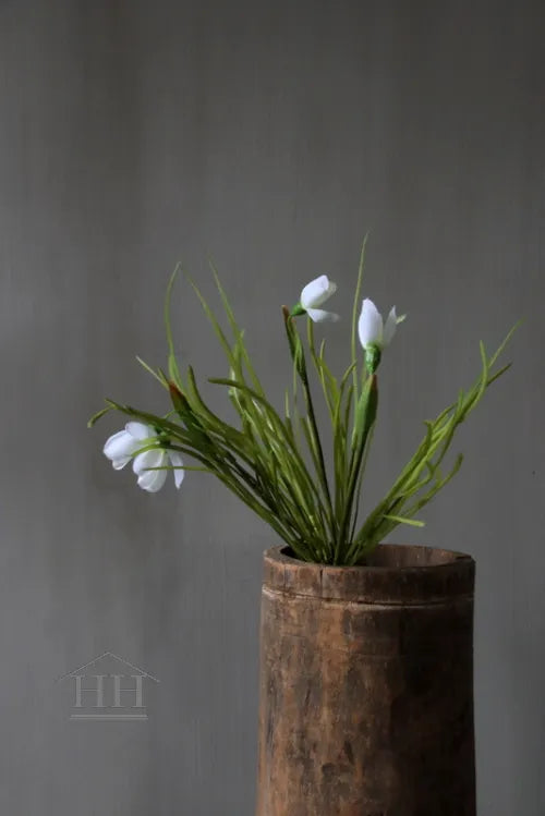 Artificial snowdrops