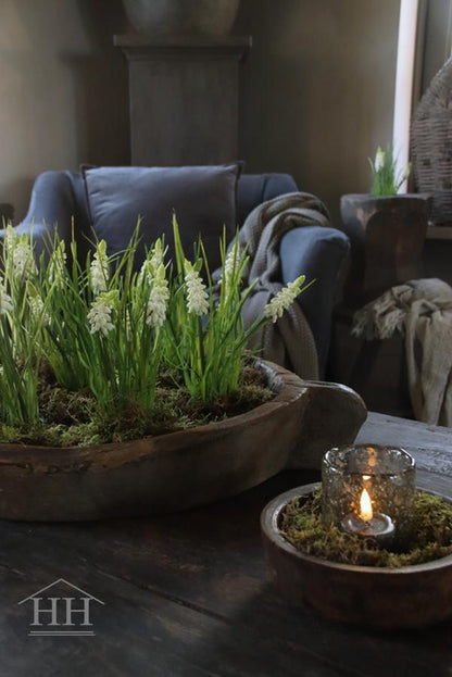 Kunst witte druifjes in zwart binnenpotje