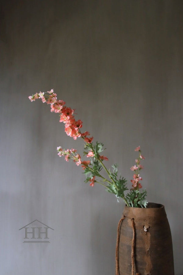 Kunstbloem delphinium zalmkleurige zijden sierbloem