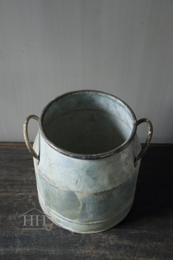 Zinc pot with handle M (middle)