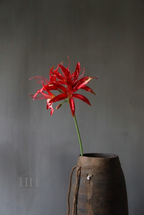 Kunstbloem nerine rood zijden bloem