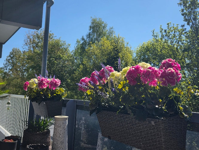 Franse geranium kunstplant fel roze met wit - 36 cm - UV & Water bestendig