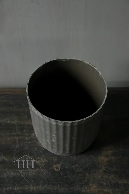 Kunststof pot - vaas grijs