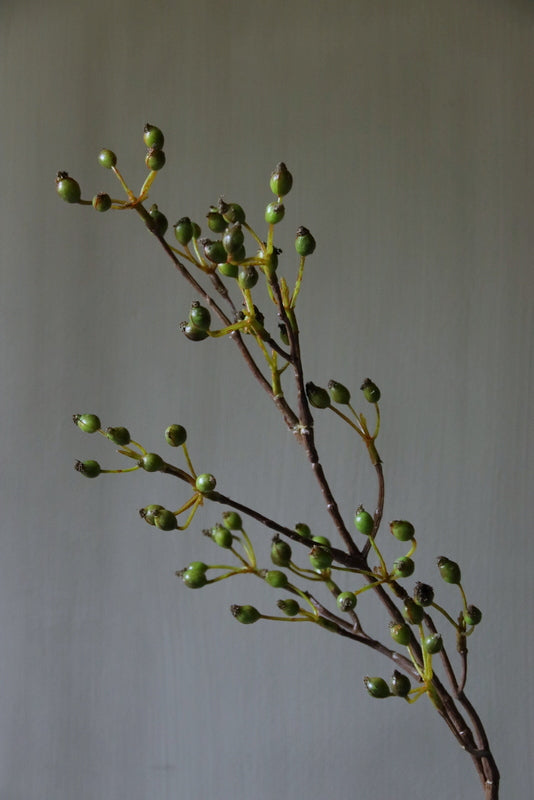 Hagebutten Kunstzweig grün - 62cm