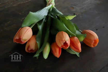 Artificial tulip bouquet peach - 30 cm