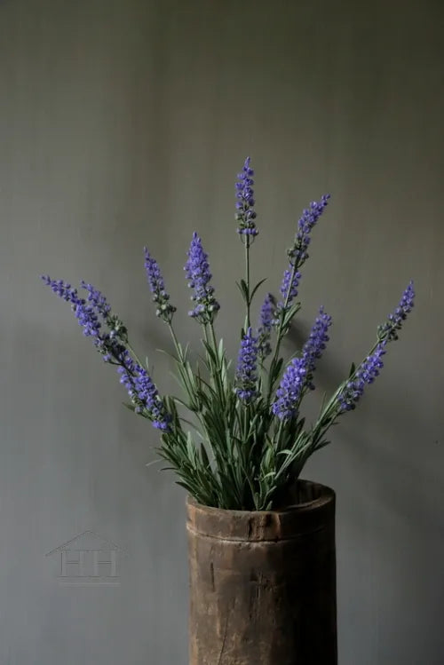 Paarse lavendel kunstplant met realistische bloemen en groene bladeren