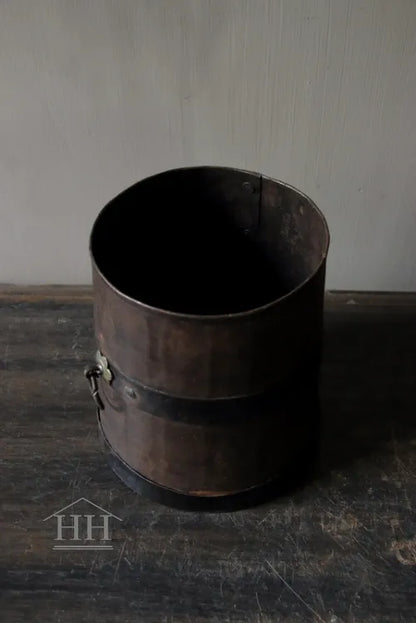 Metalen pot Loekie S