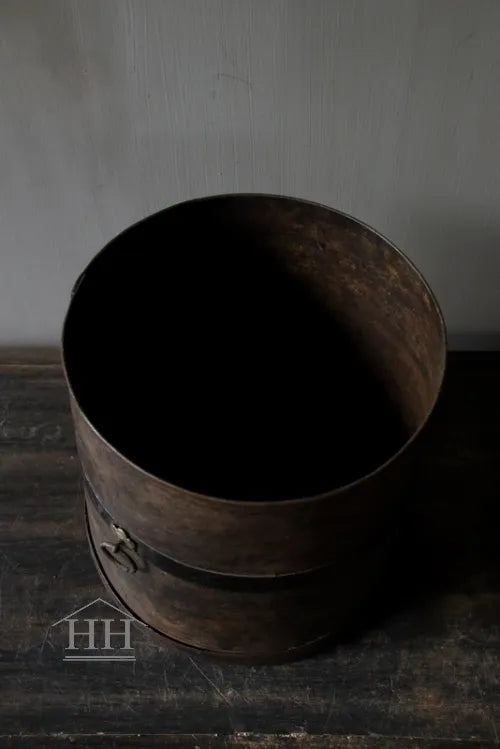 Metalen pot Loekie L