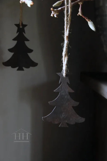 Roestig metalen kerstboom hanger