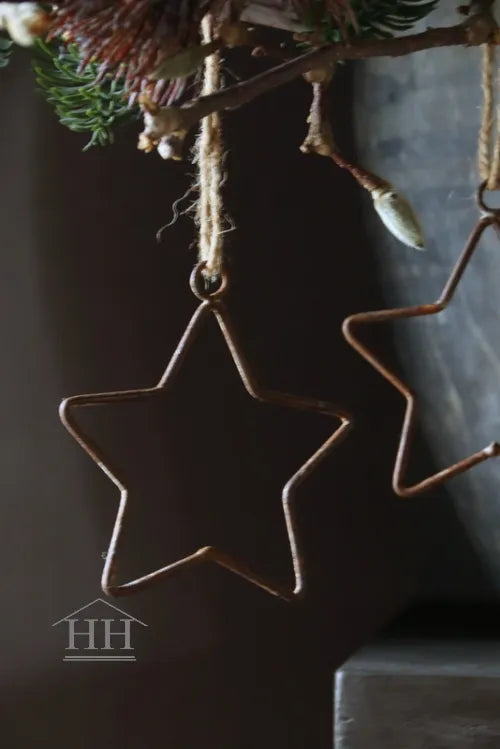 Rostiger offener Stern