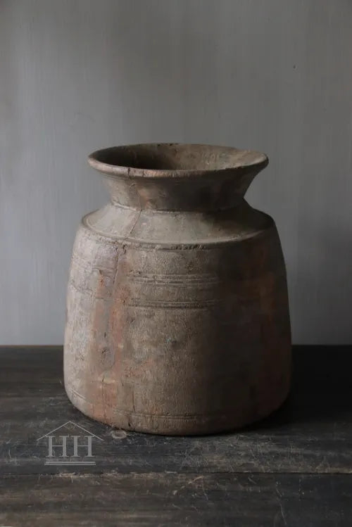 Nepalese jug vase (A4)