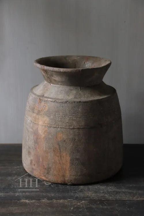 Nepalese jug vase (A4)