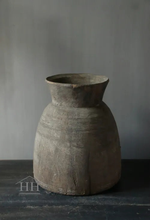 Nepalese jug vase (A4)