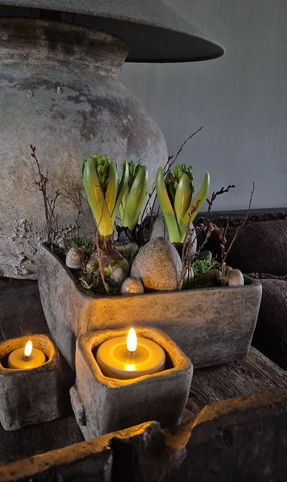 Sober betonnen ei S - pre-order