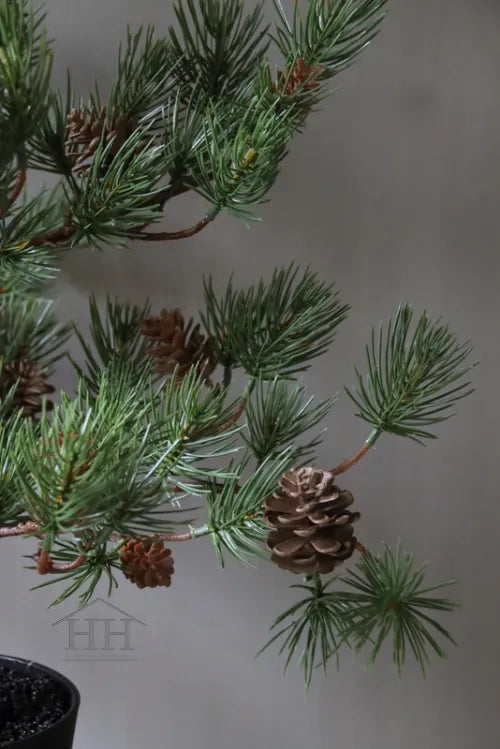 Pinus artificial Christmas tree with pine cones