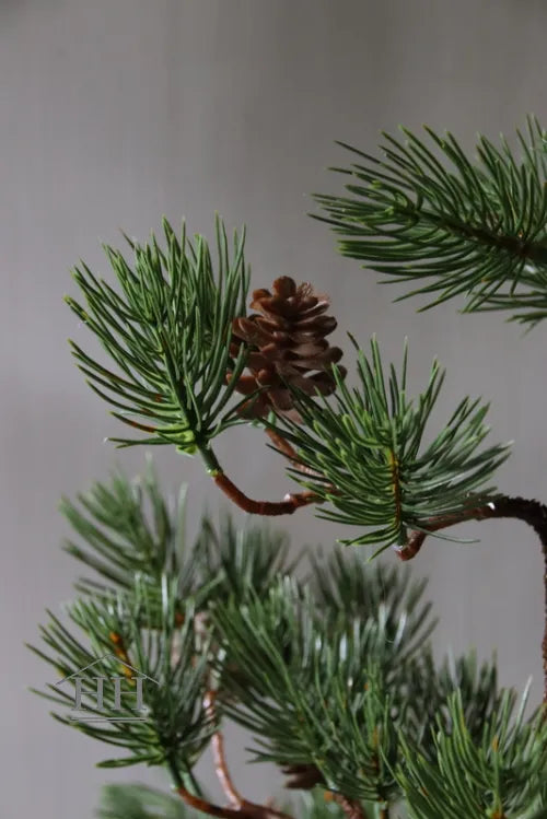 Pinus artificial Christmas tree with pine cones