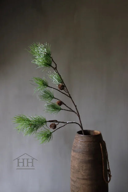 Kunsttak Pinus 86cm met sneeuw en dennenappels