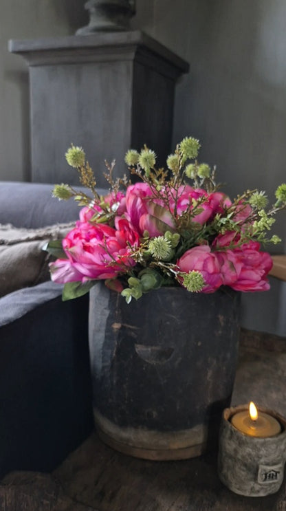 Pioenrozen kunstboeket fuchsia met echinops