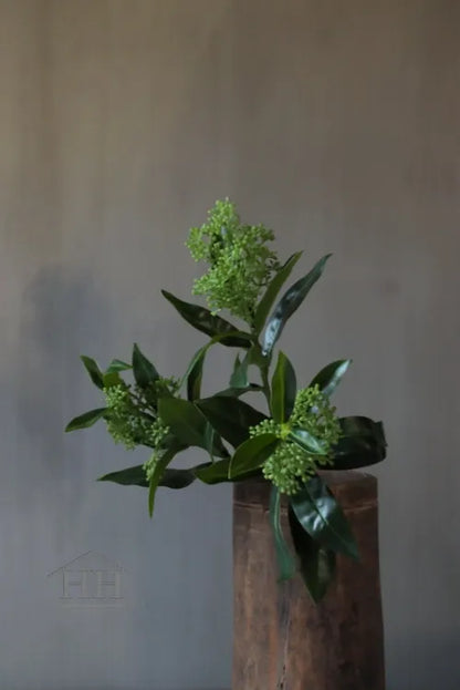 Artificial flower Skimmia green 48 cm