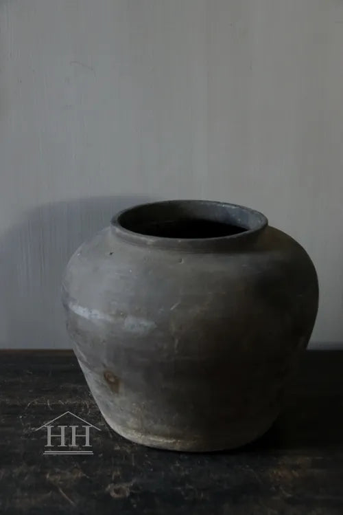 Grijze terracotta kruik (A5)