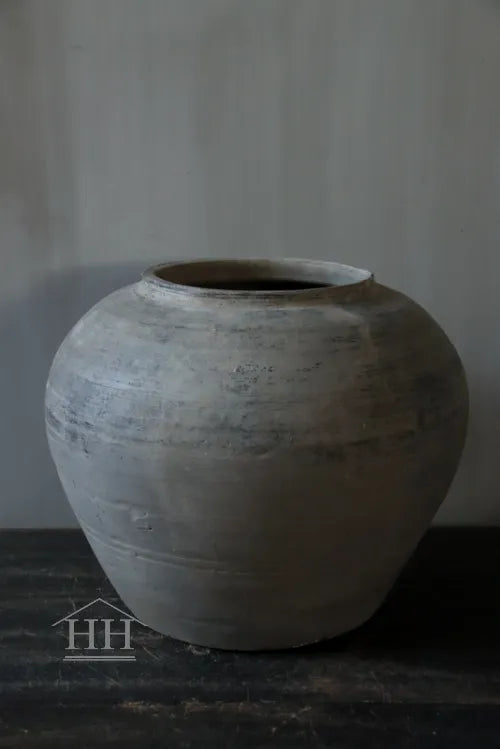 Grijze terracotta kruik (A6)