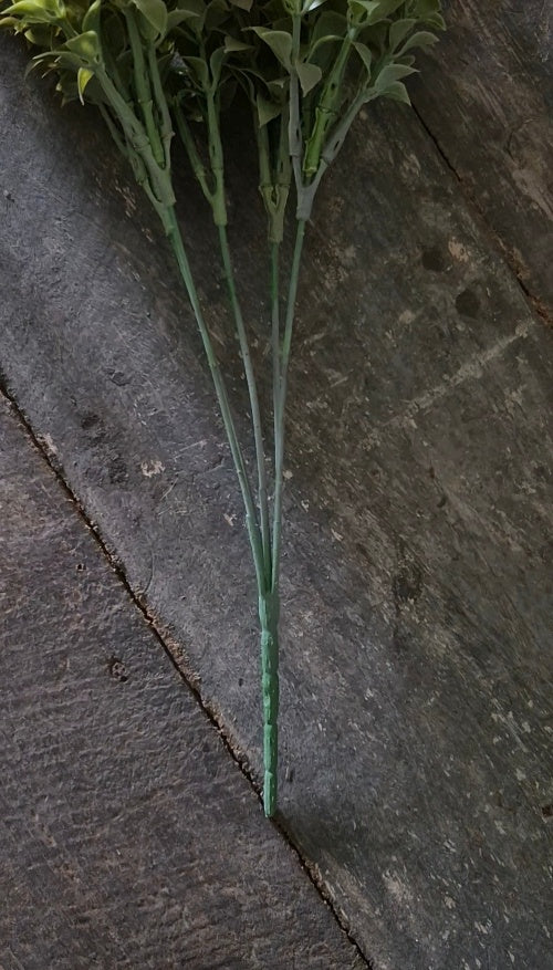 Tijm kunsttak met donker blad 41 cm