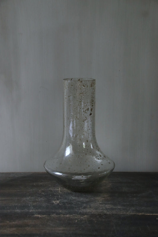 Transparent vase with flakes (No. 2)