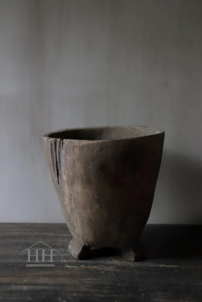 Vergrijsde vijzel / pot Rahayu  Luksa (nr 1)