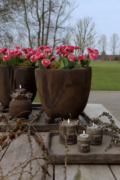 Vergrijsde vijzel / pot Rahayu Luksa