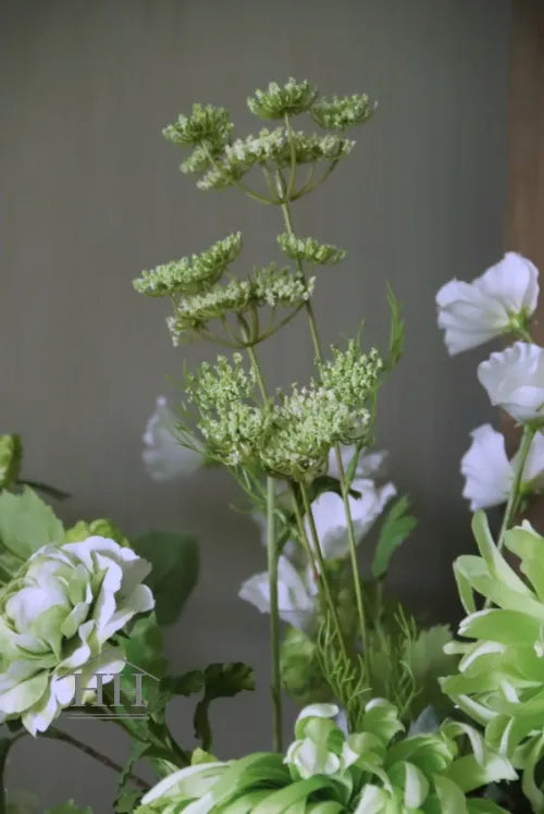 Zijdeboeket met realistische bloemen, de ideale landelijke woonaccessoires