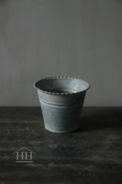Rond zinken pot ribbel klein
