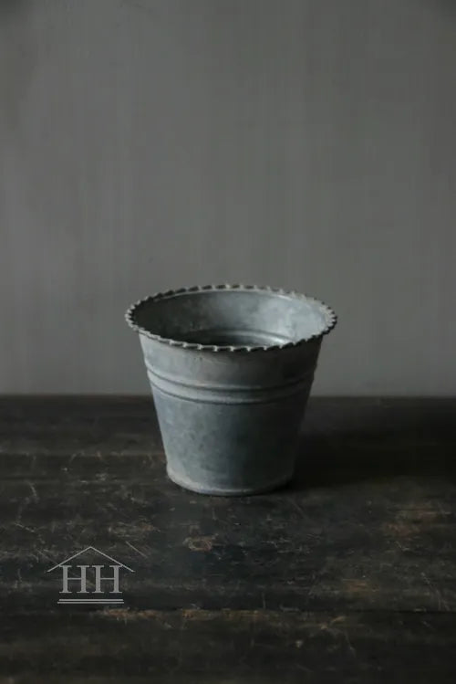 Rond zinken pot ribbel klein